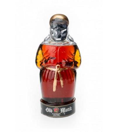 Old Monk Rum Supreme aus Indien (Mönchsflasche) 