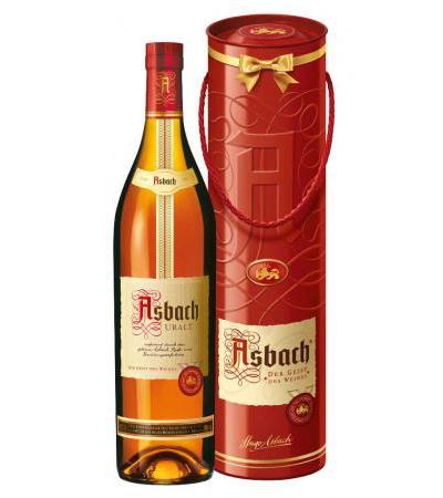 Asbach Uralt 0,7l in Geschenkbox