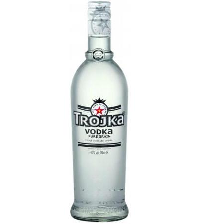Trojka Vodka pur 0,7l