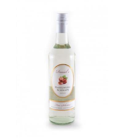 Daniels Haselnuss Schnaps 