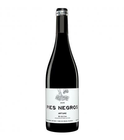 Artuke Pies Negros
                         2015